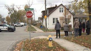 Man arrested after St. Catharines standoff, faces murder charges