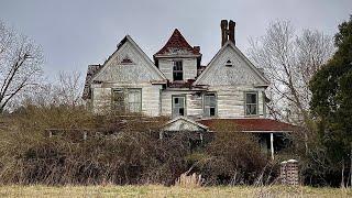 The Once Grand Abandoned John McCown House Forgotten for Decades in Georgia In Its Final Days