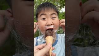 Thử thách nhắm mắt ăn kem socola ,kẹo dâu và kem Celano ,ớt cay siêu ngon sự kết hợp hoàn hảo