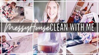 MESSY HOUSE CLEAN WITH ME 2021 | FALL CLEANING MOTIVATION + RECIPE | Brianne Walter Homemaking