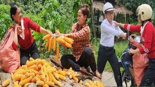 SufThe engineer's mother came to take all of Tu Sinh's corn.