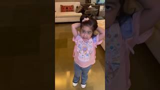 Shilpa Shetty's daughter Samisha Kundra FLAUNTS her cute bag in this FUN video  #shorts #samisha