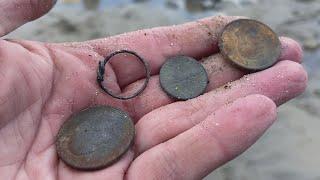 Beach Metal Detecting Susan smashes it with the Minelab Equinox 6 inch Coil