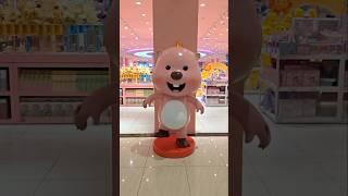 SHOCKED TO SEE A WALKING STATUE