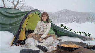 Happening during solo camping in heavy snow. / Camping in the snow