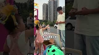 2岁宝宝挑战卖矿泉水，我说的没错吧？主动才有结果#露兮粑粑#萌娃#可爱#云养娃