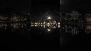 Christmas Magic: Stunning Homes, Holiday Lights & Full Moon Over the Lake!