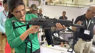 Sweta Singh trying hand at shooting with Swadeshi Weapons | Atmanirbhar Bharat | Aajtak