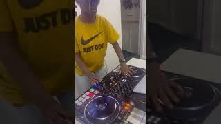 Class is ongoing at Dj MOSE ACADEMY, Watch put More Female DJs on The Way Be on Deck 