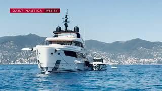 Il superyacht ALMAX all'ancora al largo di Santa Margherita Ligure