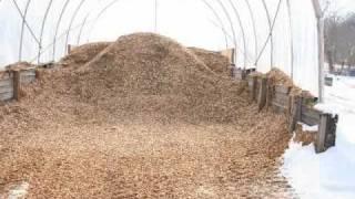 Heating a greenhouse with biomass - wood chips