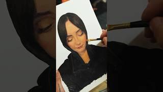 Painting a random girl on the train