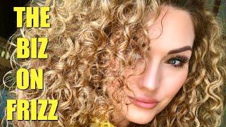 HOW TO COMBAT FRIZZ | THE GLAM BELLE