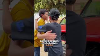 Cuando tú compa vuelve de usa  suele pasar 