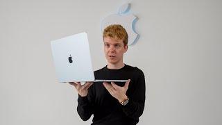 Hands On MacBook Air M4 in Blue (and also the iPad Air M3)