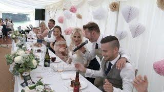 Singing Waiters and the Bride's Father Joins in! - Amazing Voice!