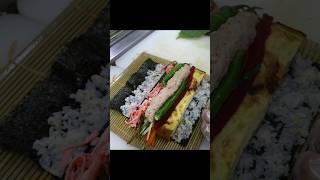 하루 100줄만 파는데 3일전 예약 마감인 김밥집?! 독특한 재료와 비법 Korean street food