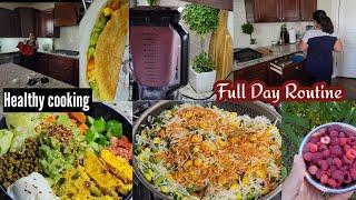 A day in my life| Chipotle Salad bowl desi way | Mixed berries Oats Smoothie| Indian Mom vlogs