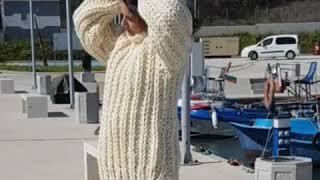 Hand Knit wool Sweater, Chunky woolen jumper T573