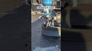 Concrete pour! Robot! 