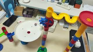 Amazing 1v1 Marble Run Race with Vintage Marble Run Pieces!