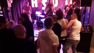 High School Dropouts - Over My Head (Better Off Dead) (live @ Public House Huurre @ Tampere) HD