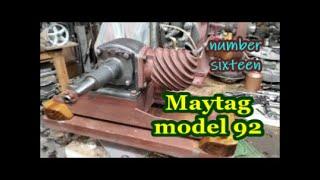 Maytag model 92 hit and miss engine Green Paint sixteen