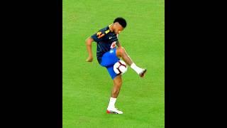 Neymar Freestyle Skills 