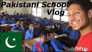 I (INDIAN) visited Pakistani School (Vlog 19)