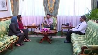 President meets with the First PhD graduates from MNU