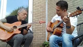 When bass guitarist play guitarsolo on guitar - Roger & Joey