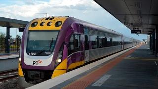 Afternoon peak hour at Tarneit - Melbourne Transport