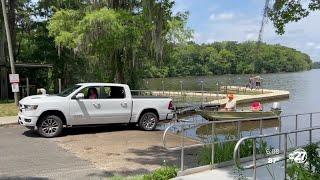 Local charter captains teaching boater safety classes