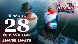 EPISODE 28 - LEGENDARY FESIVE FISHING FUN, OLD WILLOW HOUSEBOATS, VAAL RIVER!