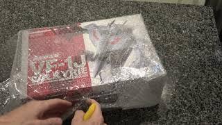 Insurance Unboxing Chogokin DX VF-1J Valkyrie