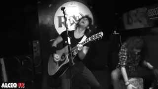 BIGROUGH  acoustic LIVE !!  Milan 17-10-2013