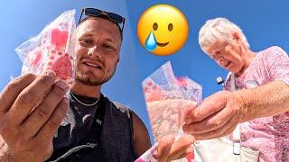 Nette Oma freut sich über gefundenes Geld & schenkt mir Süßigkeiten!!  (Metalldetektor am Strand)