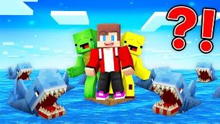 JJ, Mikey and Banana Kid Survive on One Block in the Ocean vs Shark - Minecraft Maizen