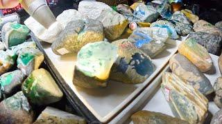 Jadeite: buying World's most expensive stones CRAZY JADEITE MARKET