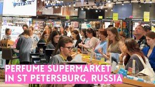 MANY LADIES in This Russian PERFUME SUPERMARKET. Gold Apple (Zolotoe Yabloko), St Petersburg, Russia