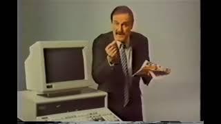 Джон Клиз в рекламе компьютеров Compaq: 32 Bits of a Bus    JOHN CLEESE Compaq Commercial