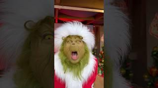 What’s the Message of the Day ? #grinch #universalstudios