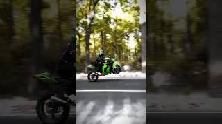 kawasaki ninja zx10r riders short video long wheelie zx10r riders #short# video# youtubeshort#