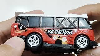 Hotwheels Kowloon'd Hypervan - Pet Transport