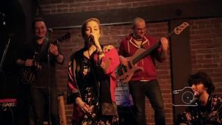 Grapefruit is Impossible at Hermann's Jazz Club: Kaiyote