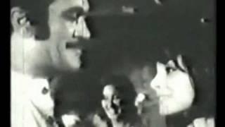 رقص مرحوم فريدون فرخزاد با هنگامه افشار مجري پارس تي وي