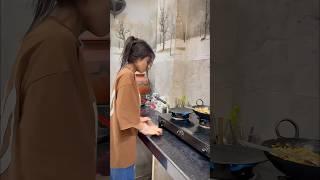 Chalak biwi  #youtube #love #rajjufam #funny #shorts #youtubevideos @cute.shivani.05