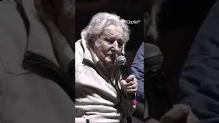 “Hasta siempre, les doy mi corazón”: el emotivo discurso de José “Pepe” Mujica