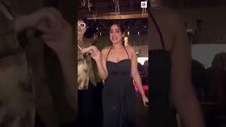 Ayesha Khan  Dance in Night Party | Globalage Entertainment #viral #bollywood #ayeshakhan