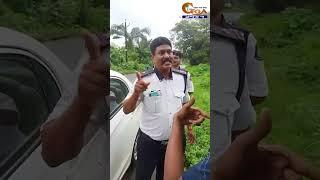 #Watch- Argument between vehicle owner and traffic cop over tinted car